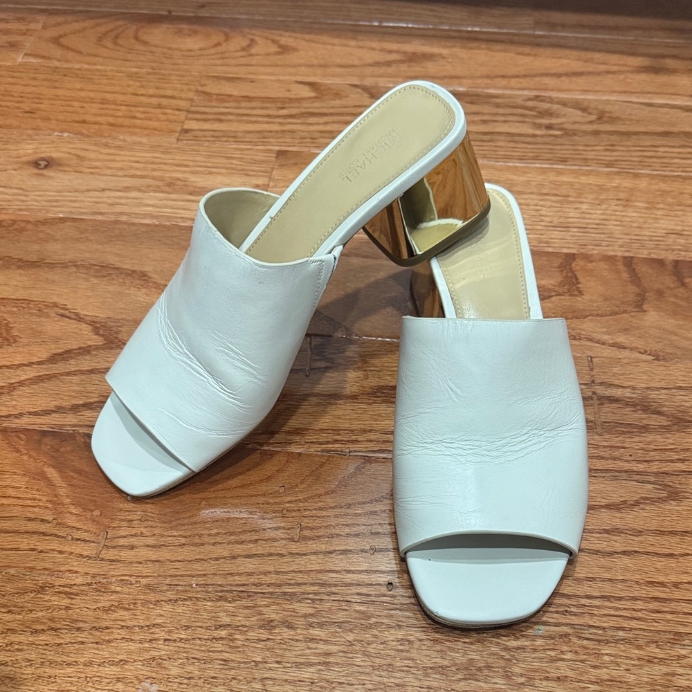 Michael Kors Cream and Gold Mules - Picture 2 of 4